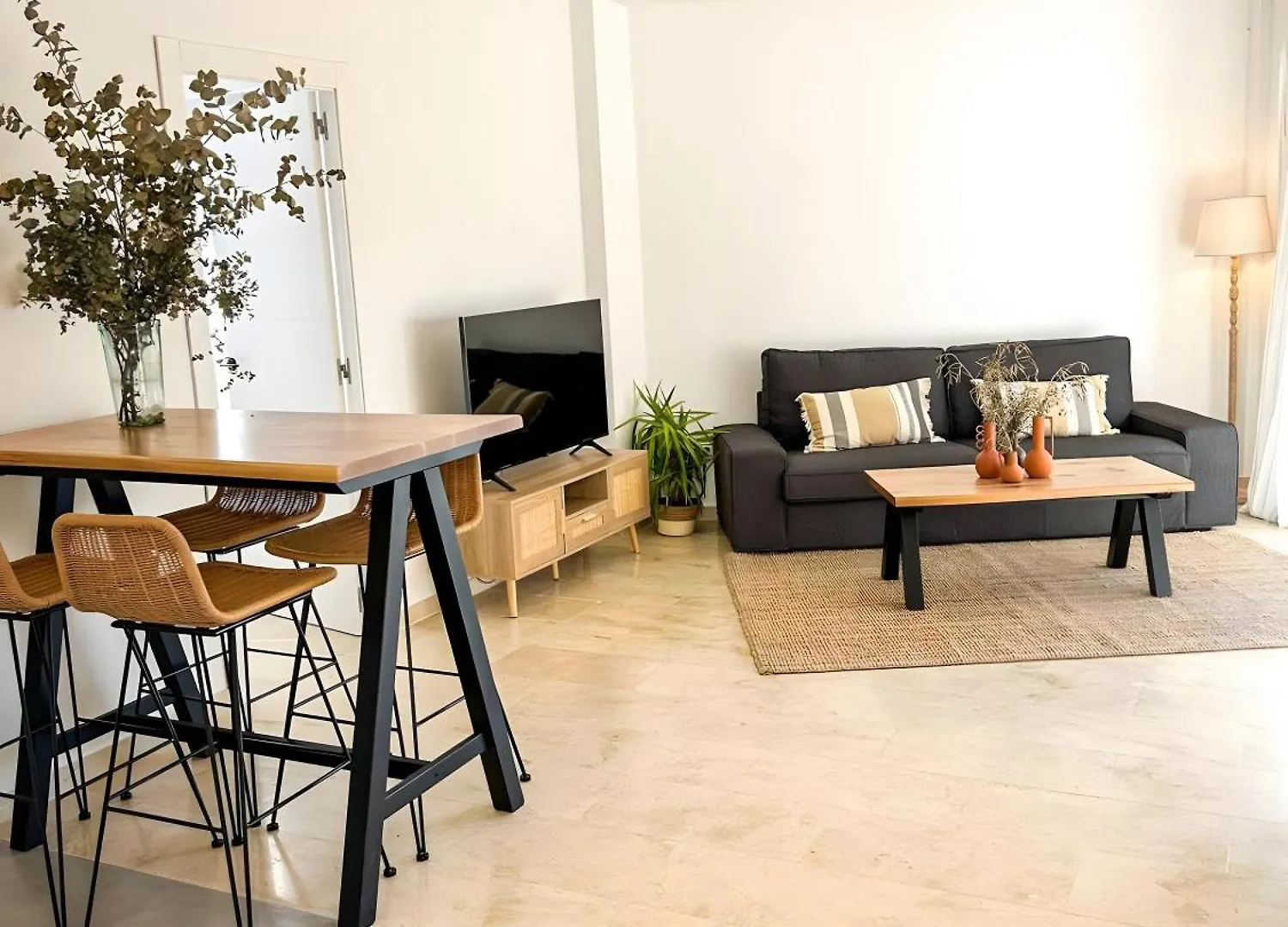 아파트 Apartagolf Atalaya 에스테포나 스페인
