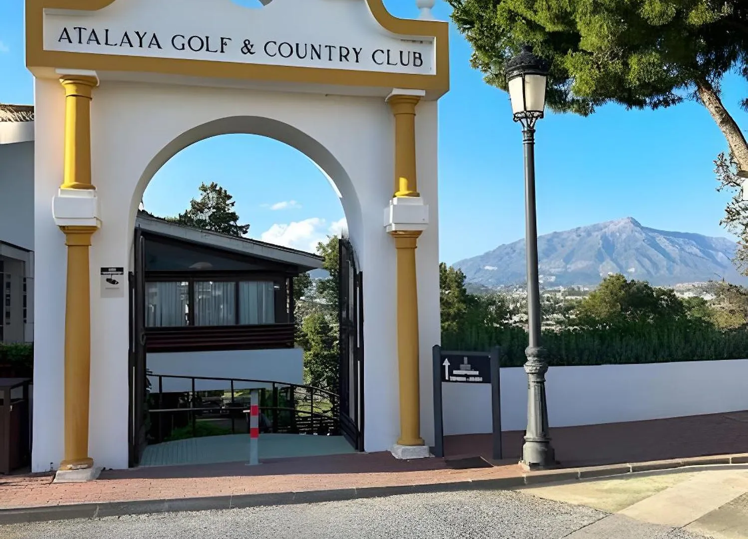 Apartment Apartagolf Atalaya Estepona